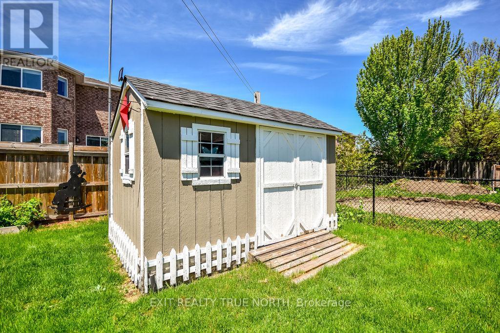 32 GRAHAM STREET - 36