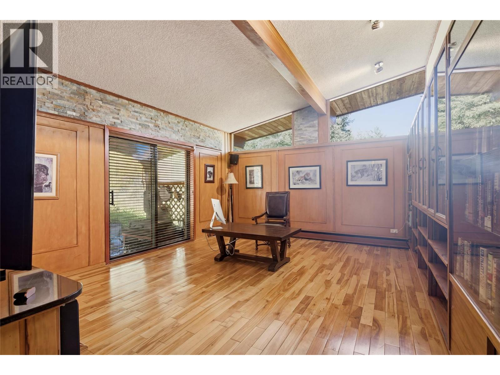 8130 SUN VALLEY Road - 19