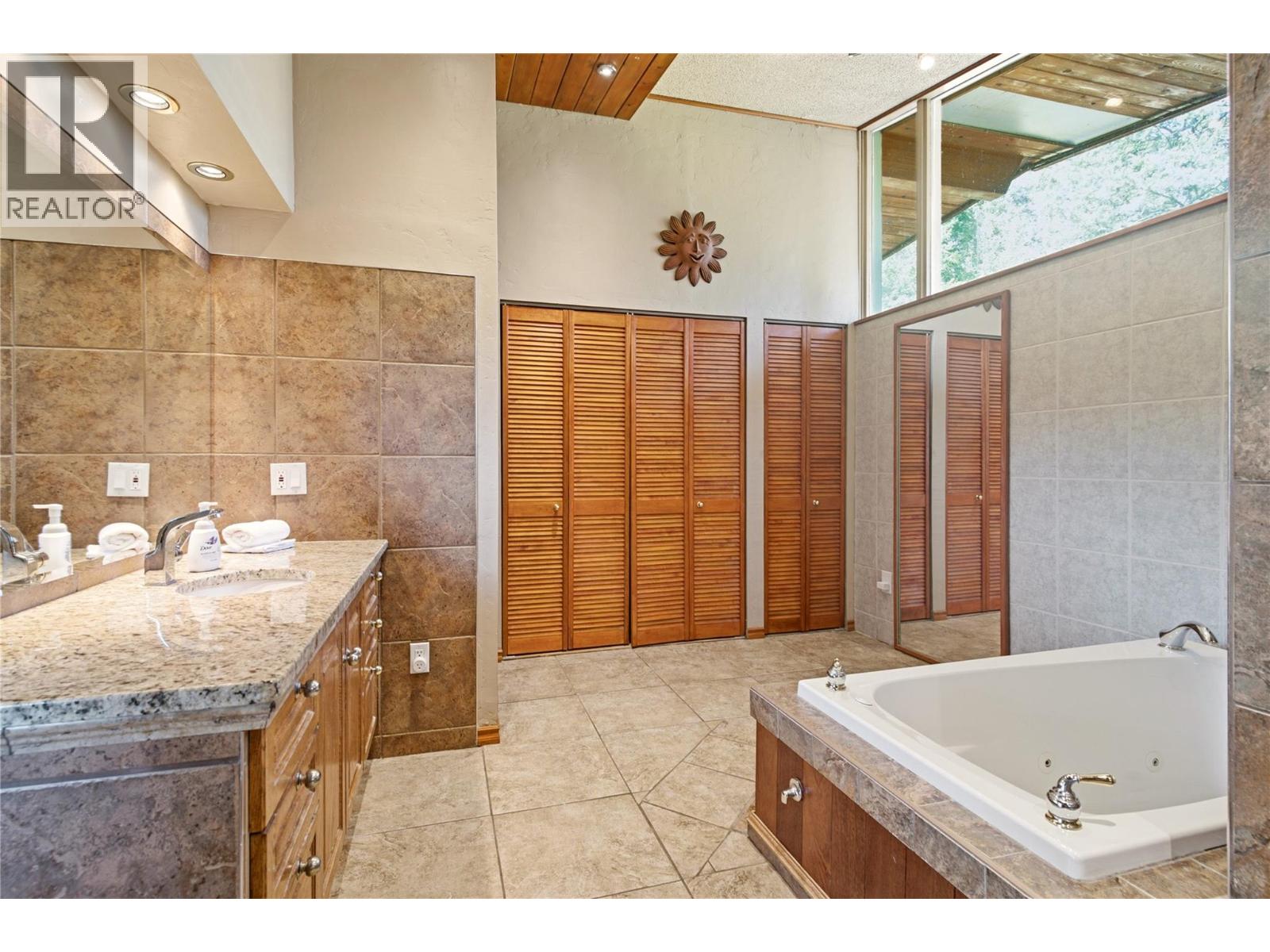 8130 SUN VALLEY Road - 14