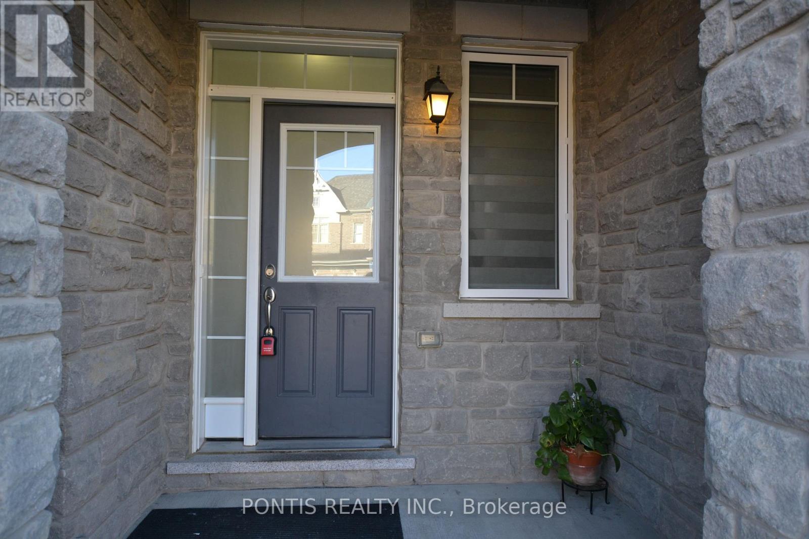 47 PHYLLIS DRIVE - 2