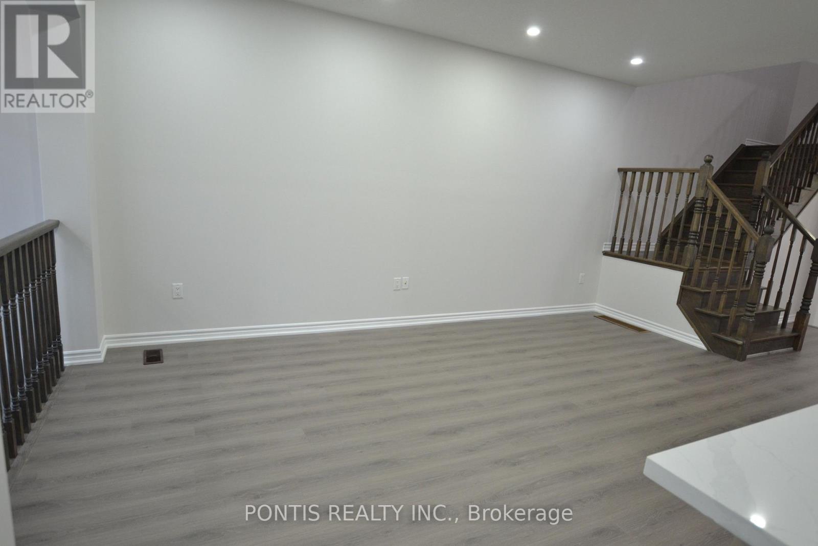 47 PHYLLIS DRIVE - 6