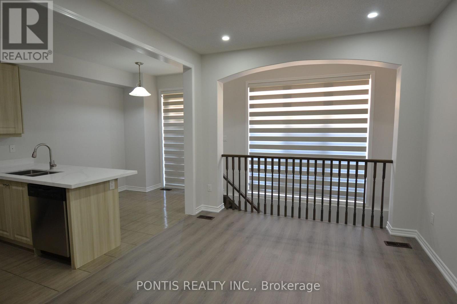 47 PHYLLIS DRIVE - 7