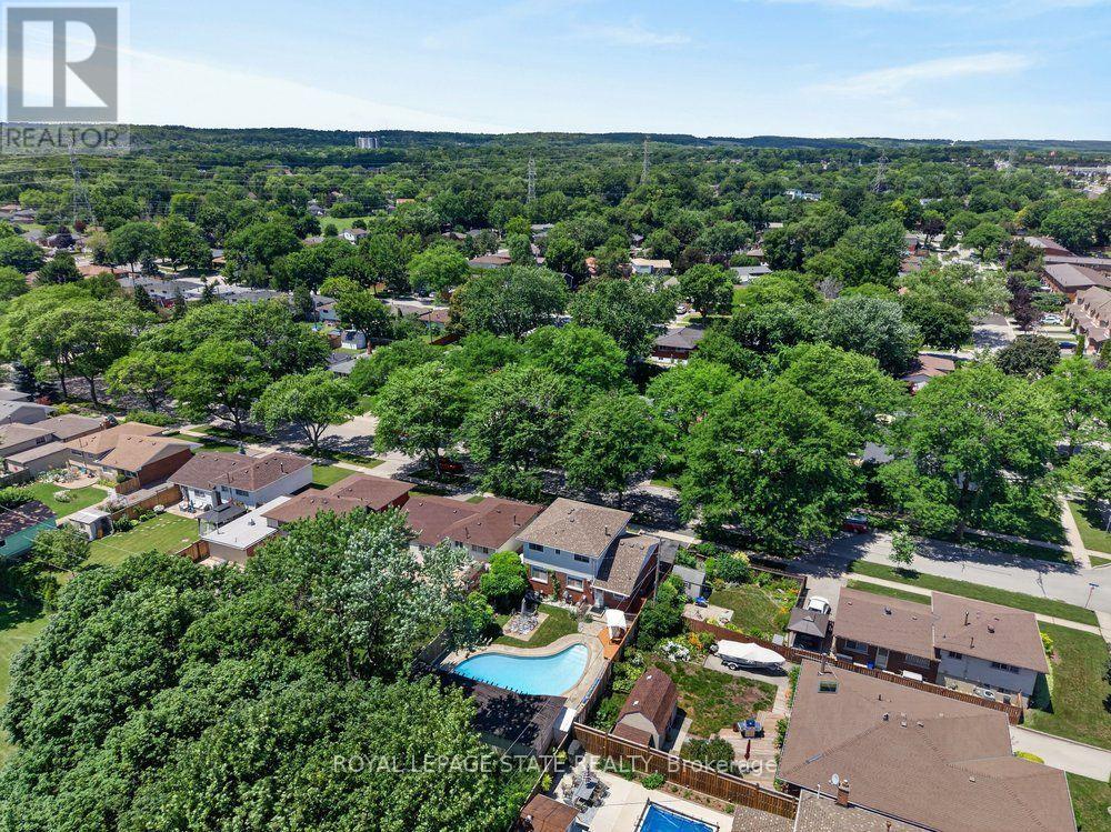2440 CYPRUS AVENUE - 43