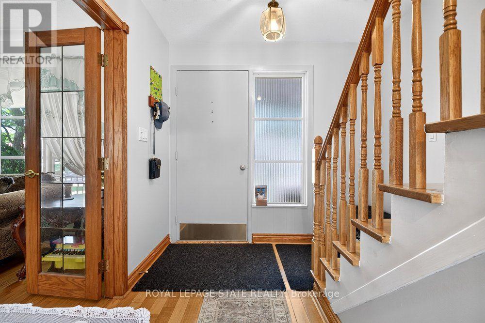 2440 CYPRUS AVENUE - 9