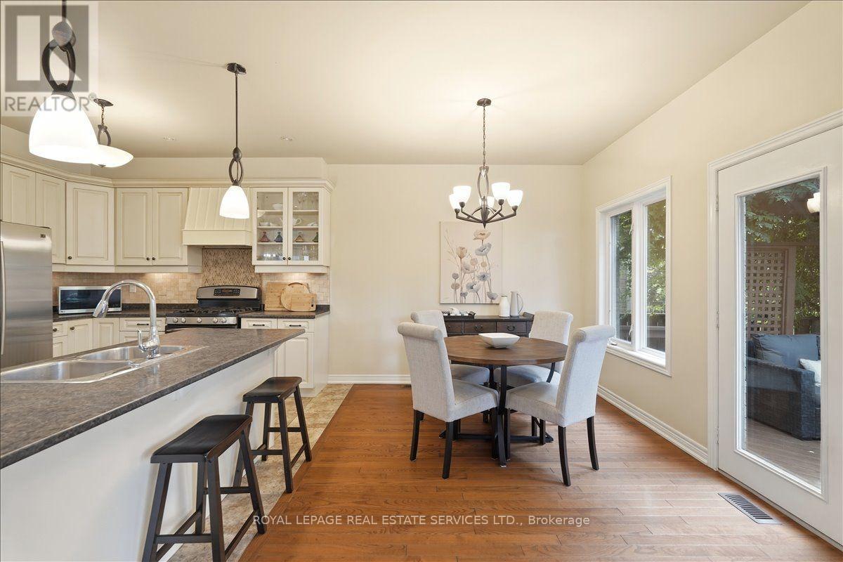 3343 STOCKSBRIDGE AVENUE - Image 17