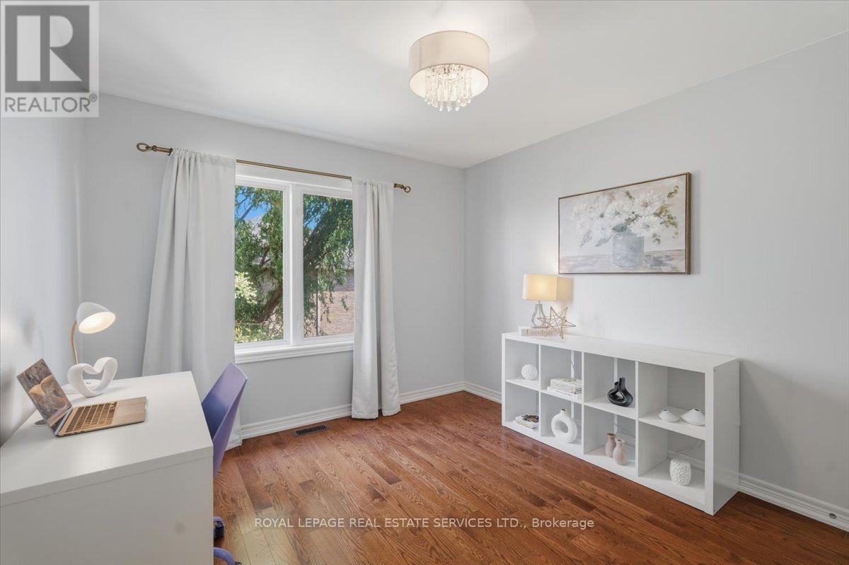 3343 STOCKSBRIDGE AVENUE - Image 26