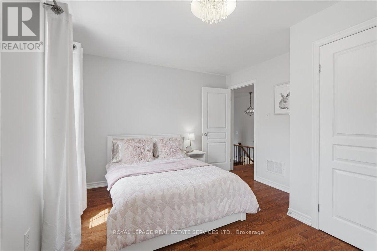 3343 STOCKSBRIDGE AVENUE - Image 28