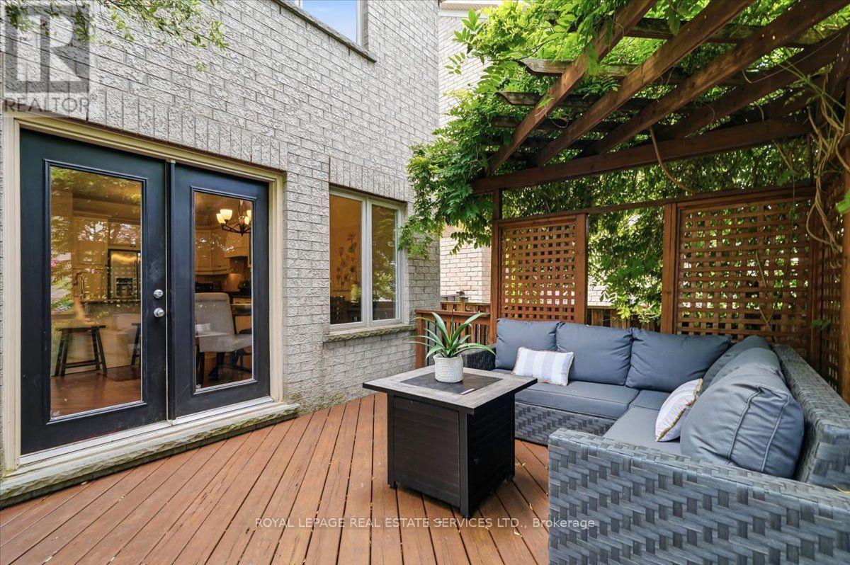 3343 STOCKSBRIDGE AVENUE - Image 35