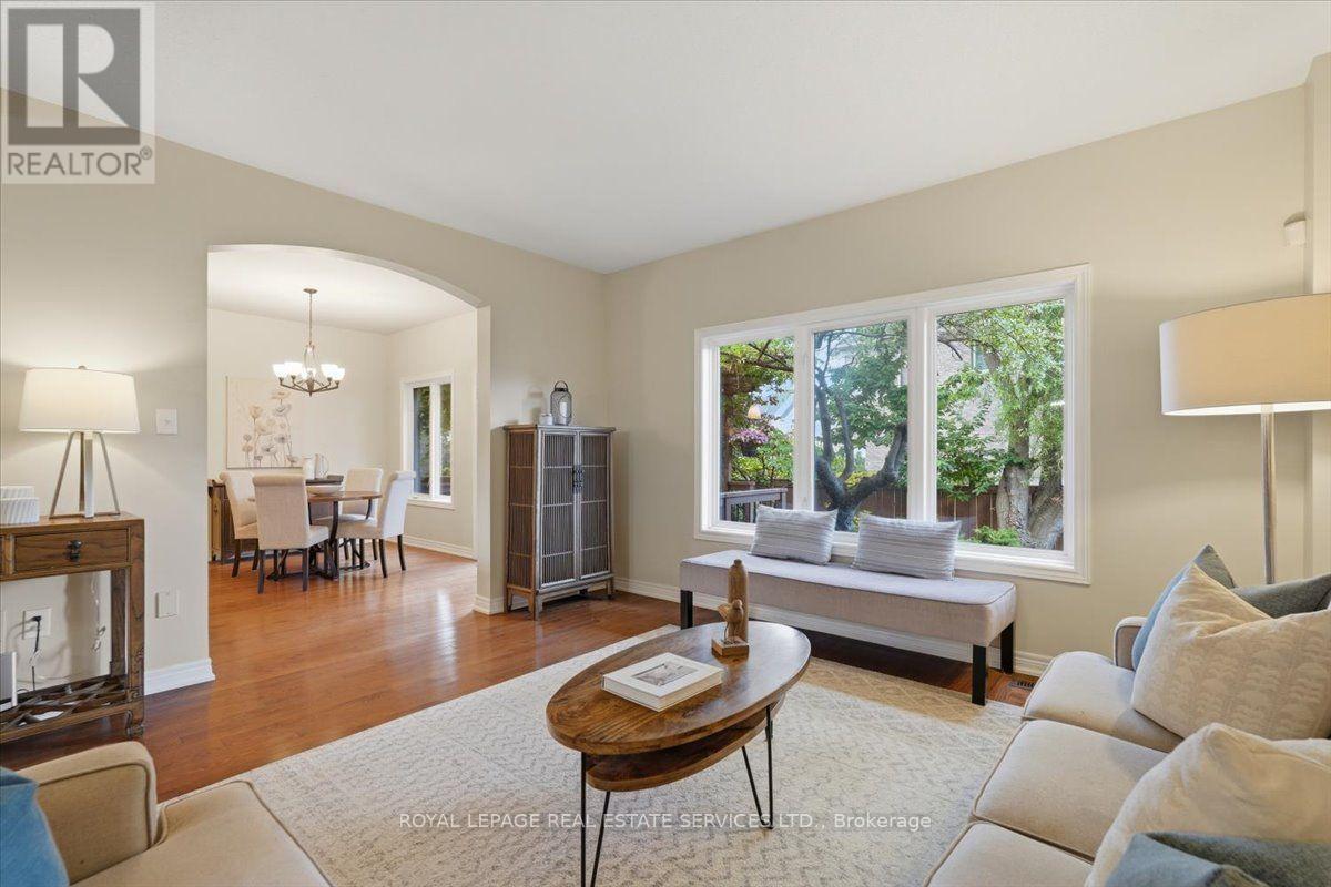 3343 STOCKSBRIDGE AVENUE - Image 9