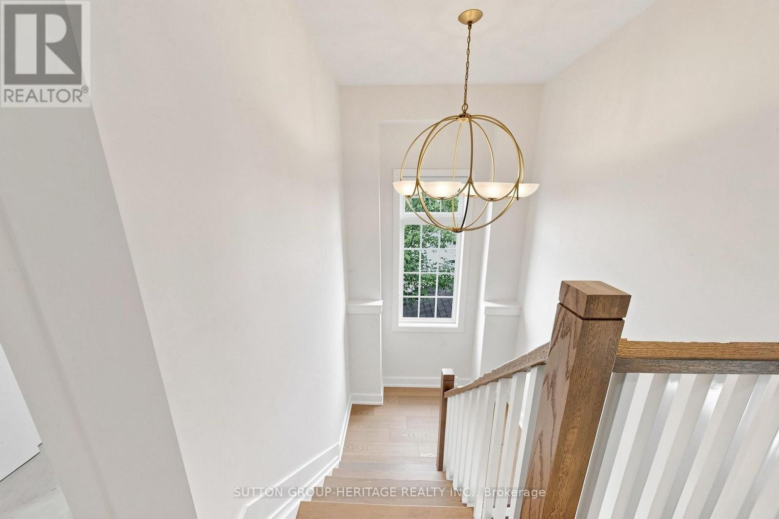 1 SHERWOOD STREET - 17