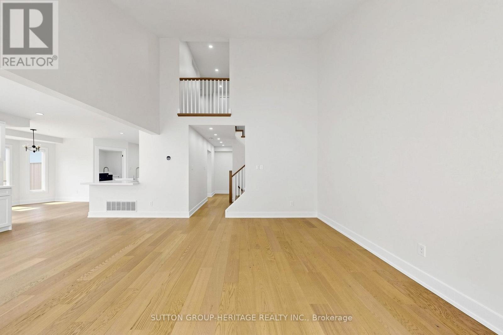 1 SHERWOOD STREET - 7