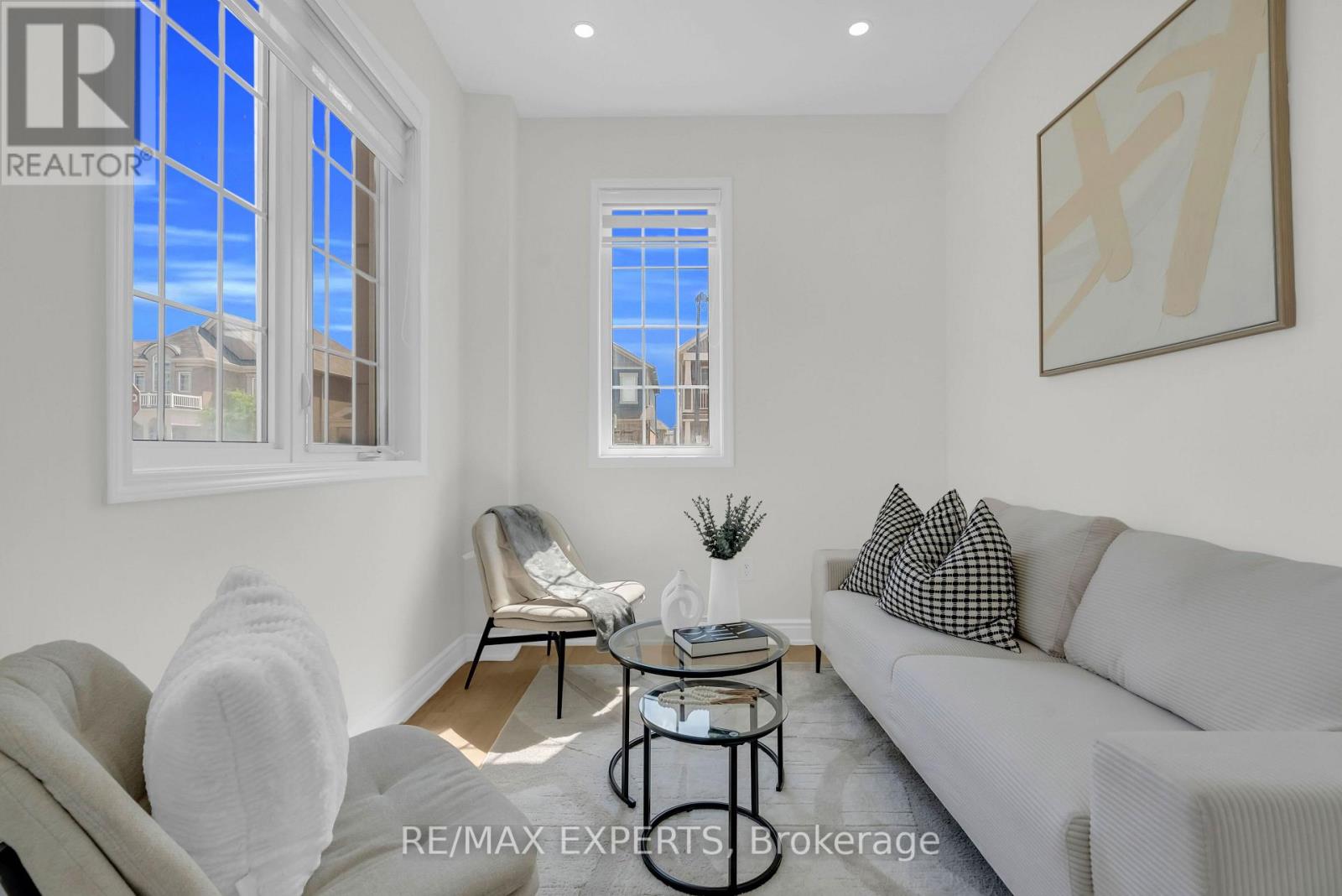 1253 DUIGNAN CRESCENT - 18
