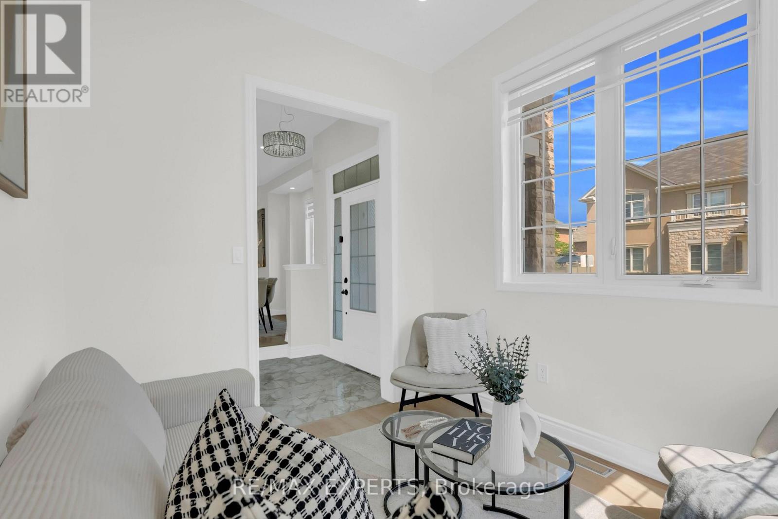 1253 DUIGNAN CRESCENT - 19
