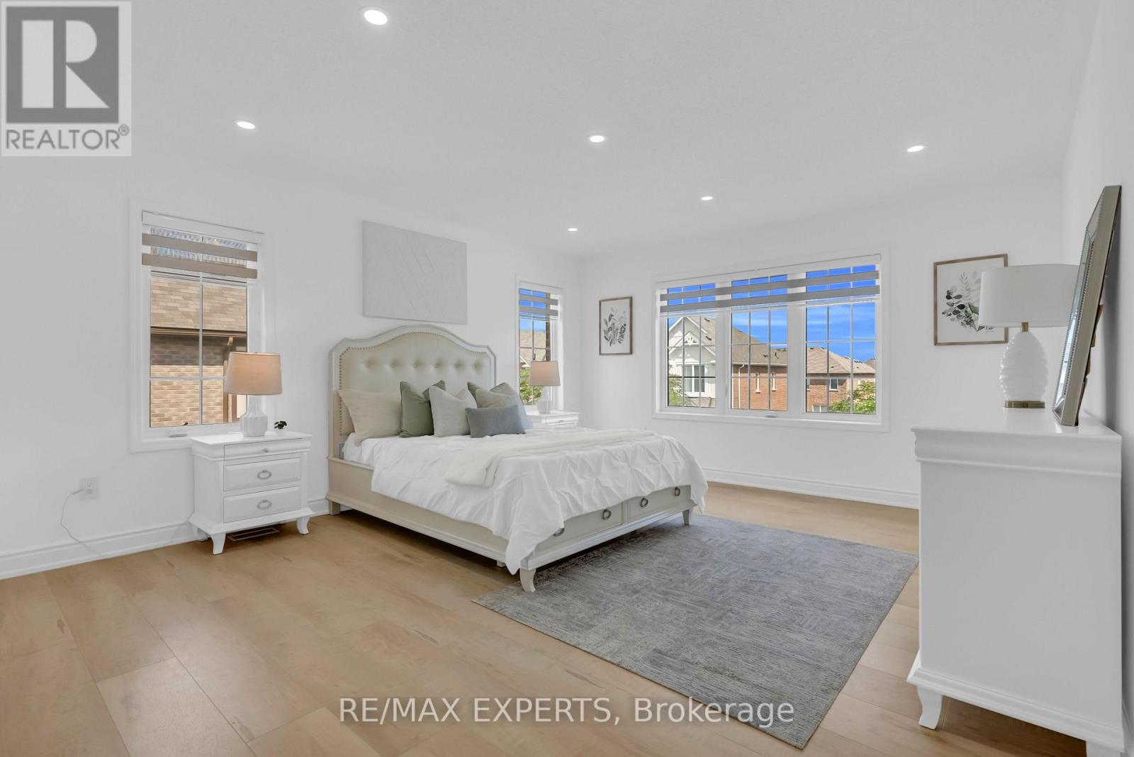 1253 DUIGNAN CRESCENT - 23