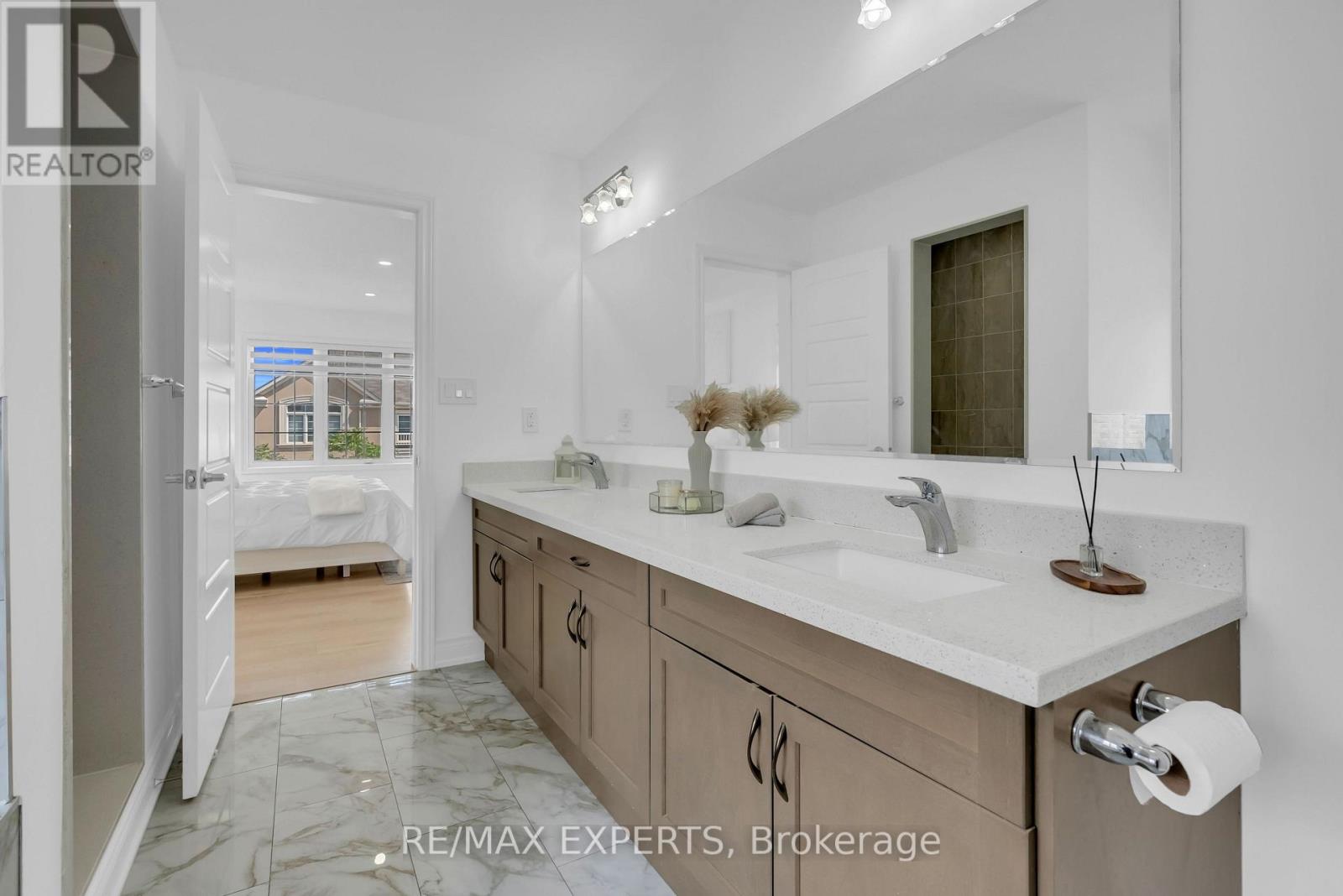 1253 DUIGNAN CRESCENT - 25