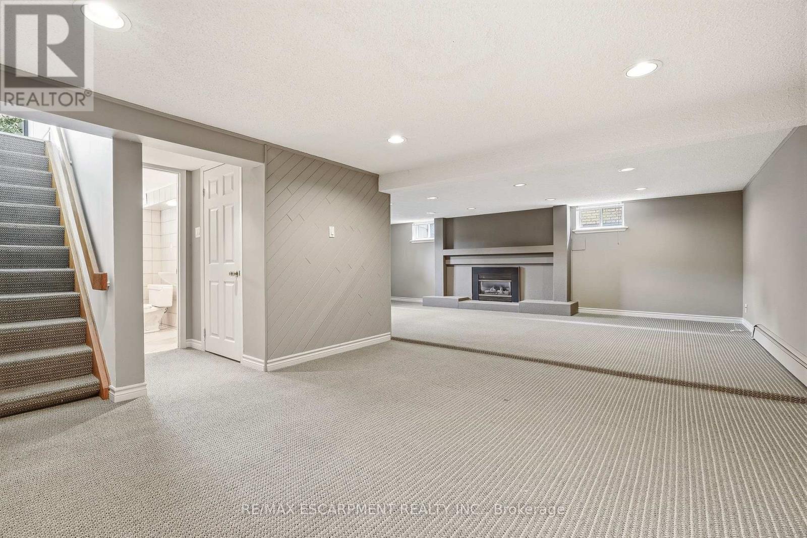 27 BRENTWOOD DRIVE - Image 30
