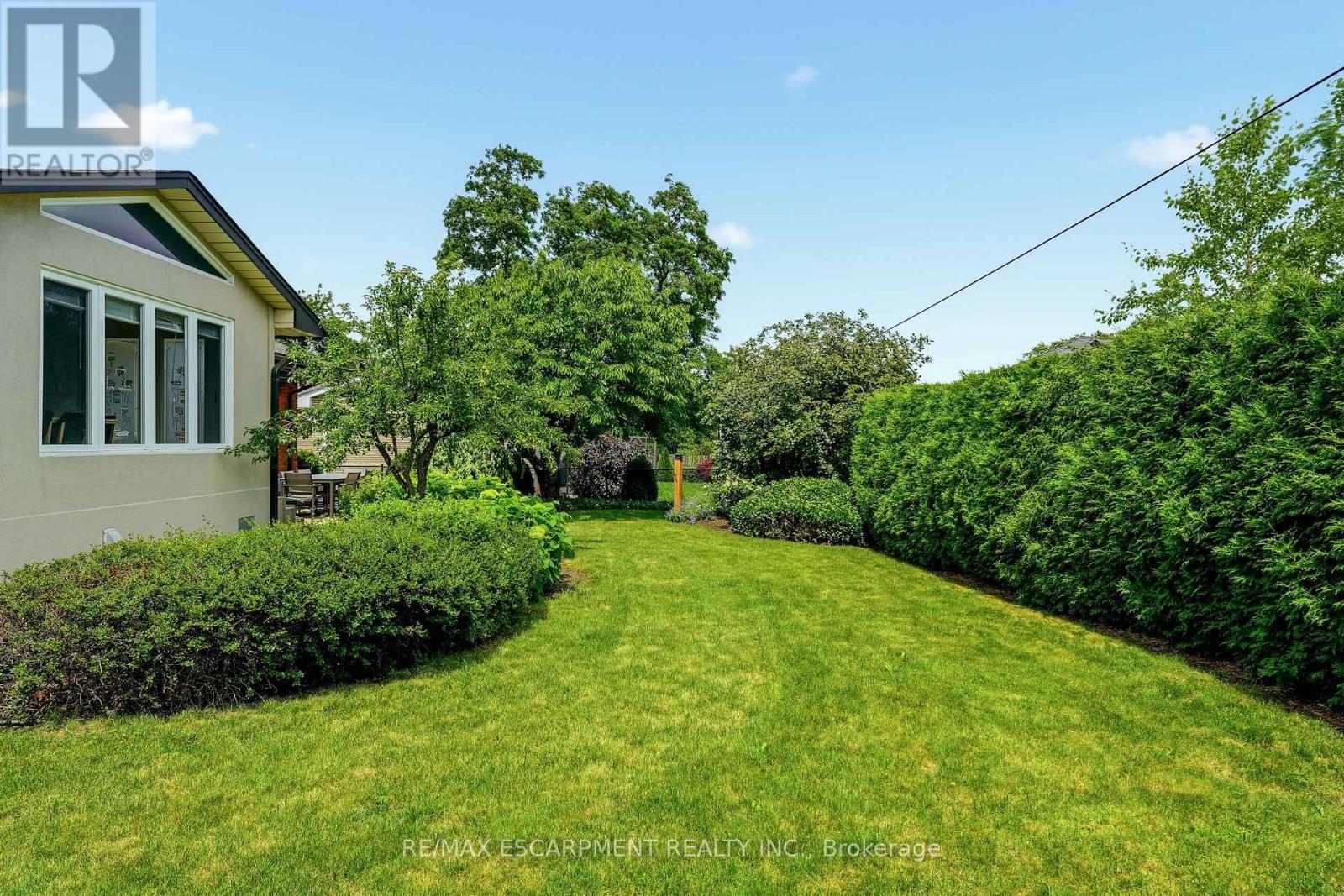 27 BRENTWOOD DRIVE - Image 42
