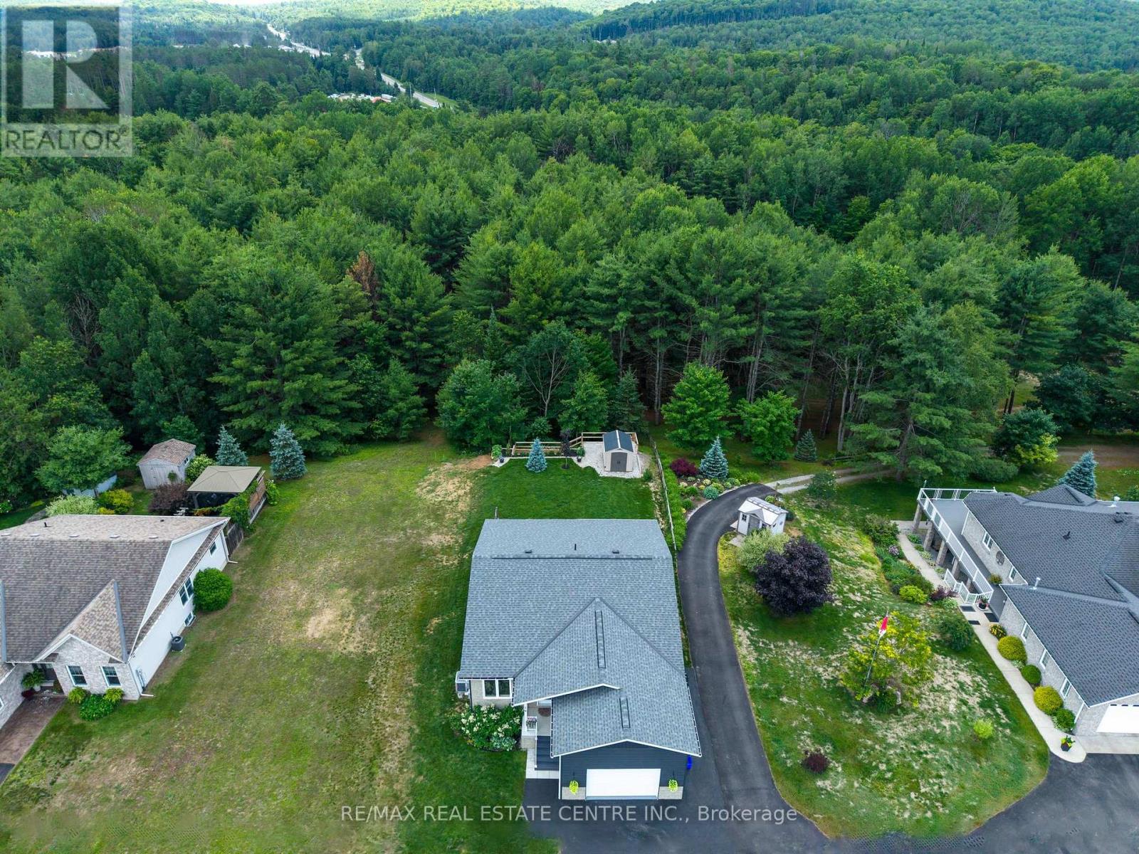 16 WILLIAMS DRIVE - 47