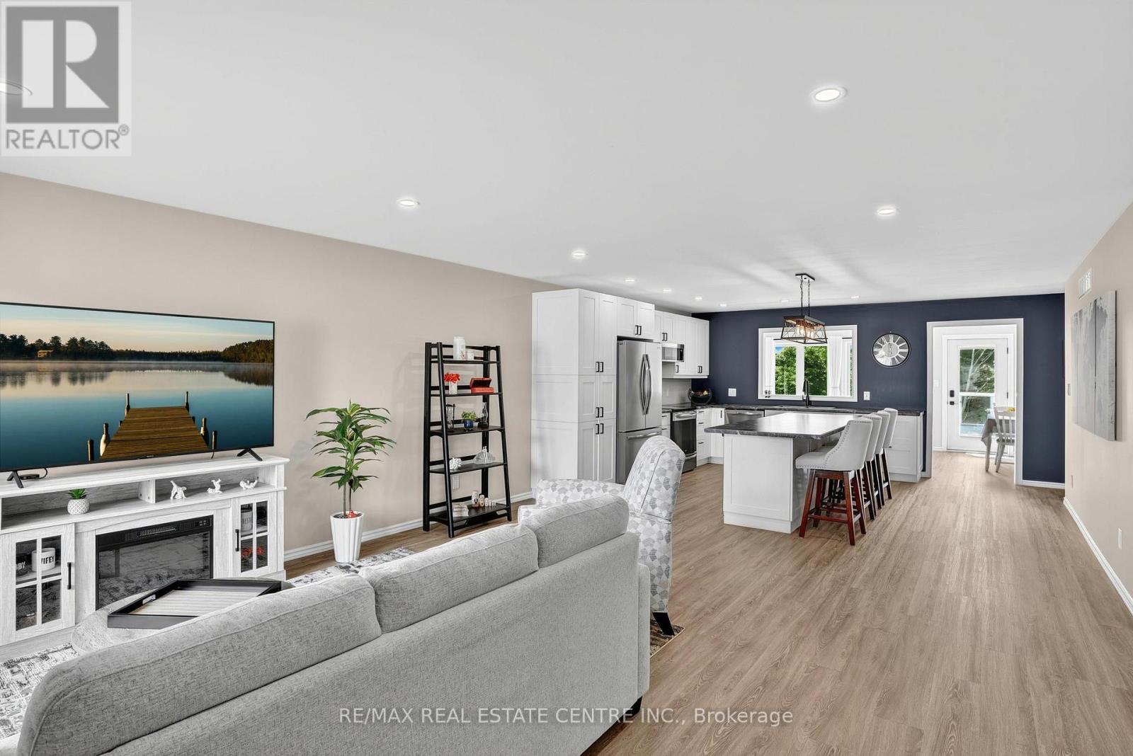 16 WILLIAMS DRIVE - 5