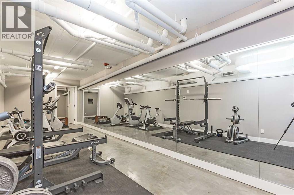 515 4 Avenue NE - 36