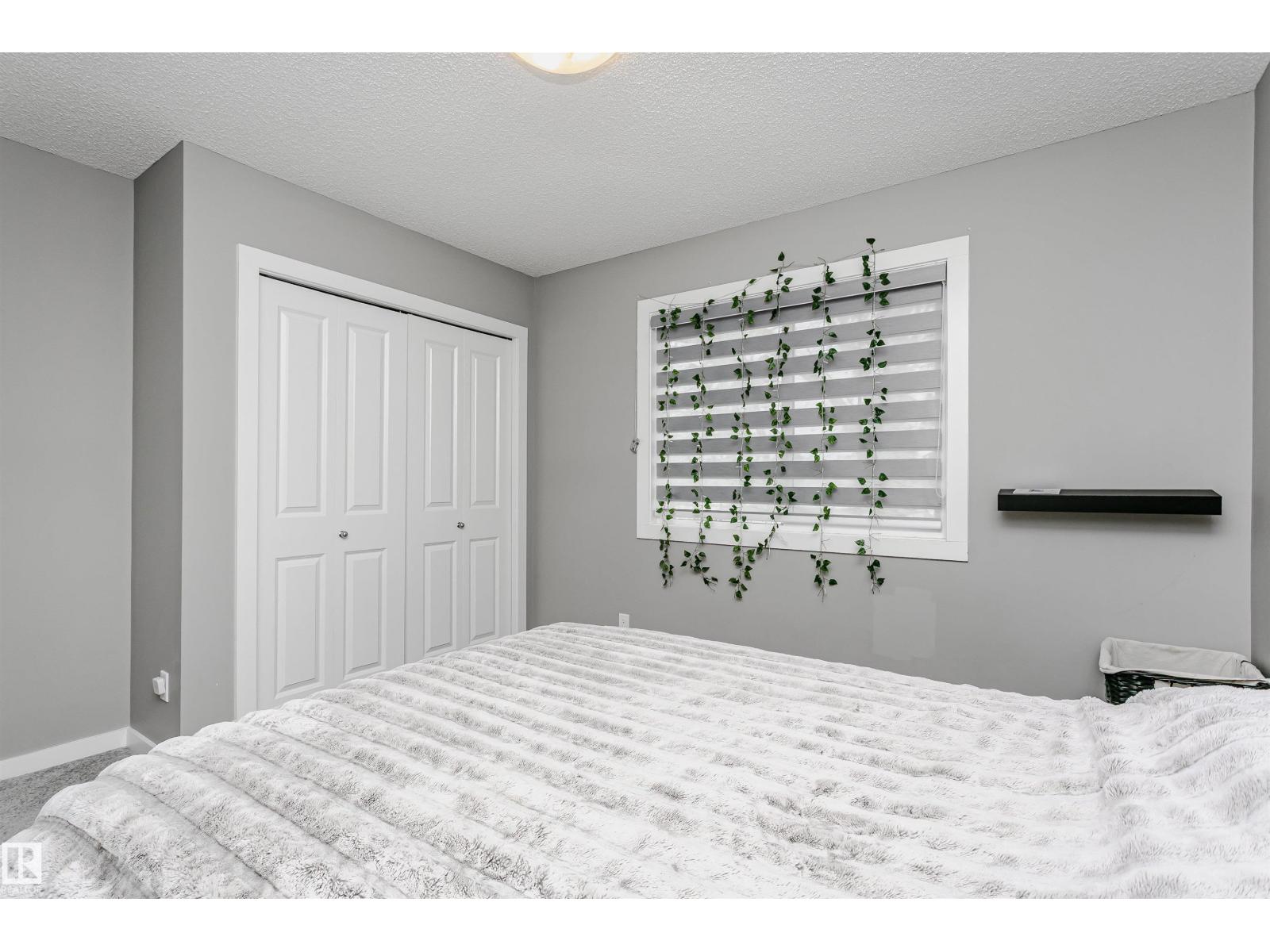 7322 CHIVERS CR SW - 35