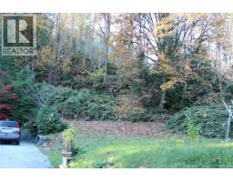 1472 Pipeline Road, Coquitlam, BC V3E2X1 Photo 7