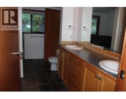 1472 Pipeline Road, Coquitlam, BC V3E2X1 Photo 17