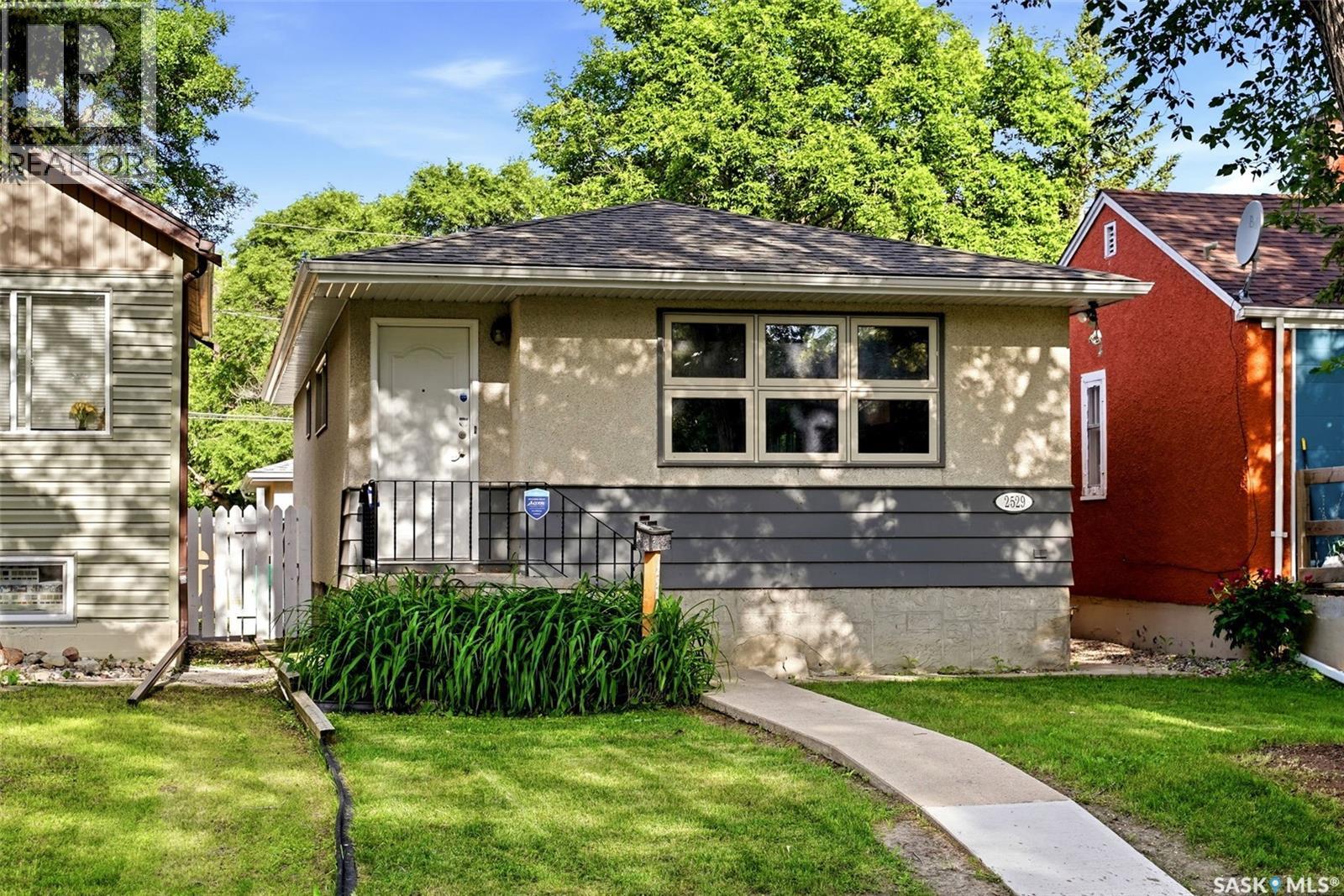 2529 Atkinson STREET - 1