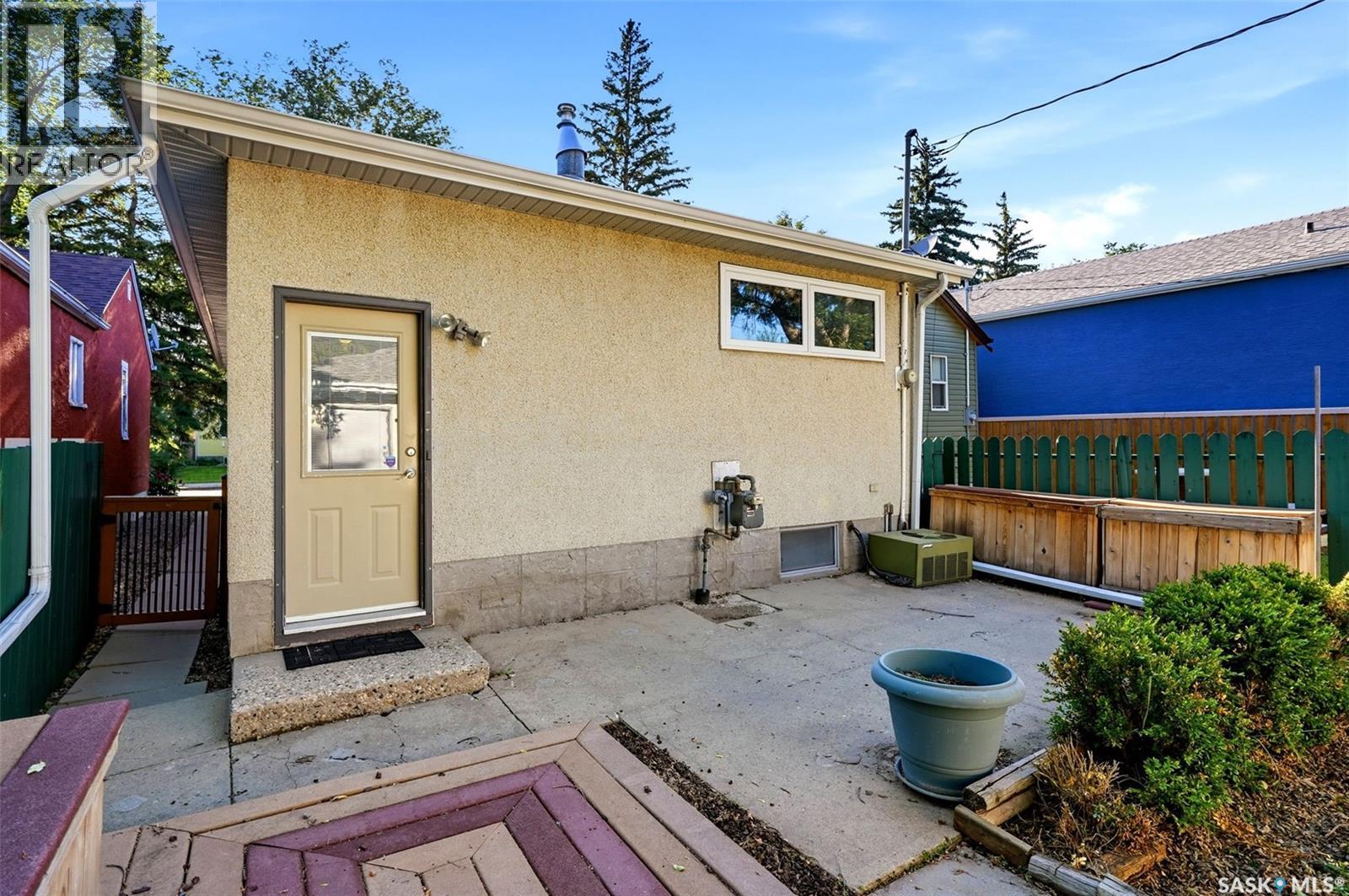 2529 Atkinson STREET - 39