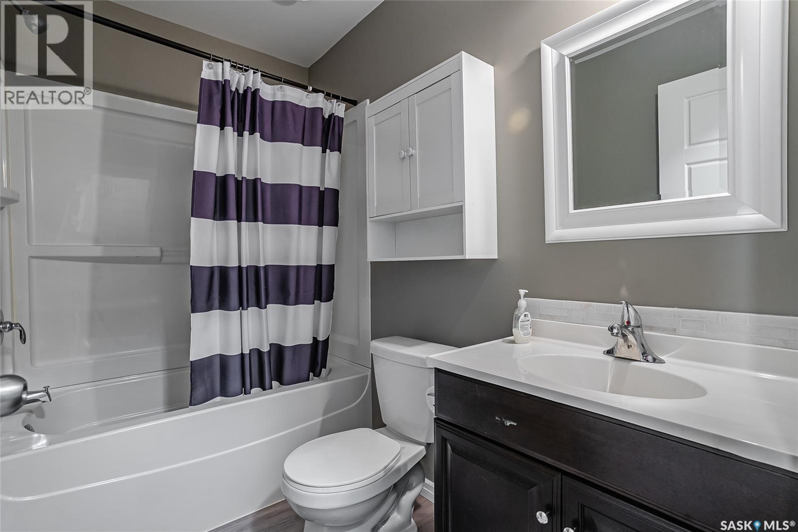 222 Pringle LANE - 24