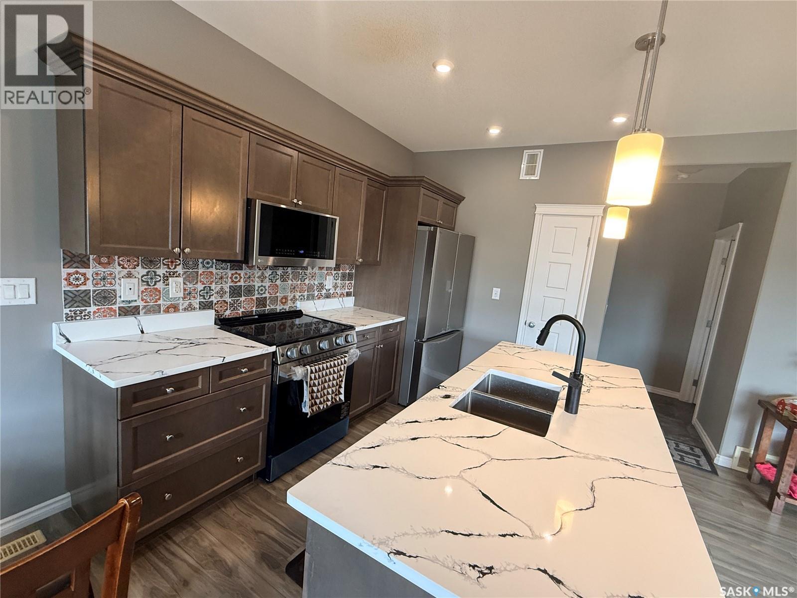 222 Pringle LANE - 8