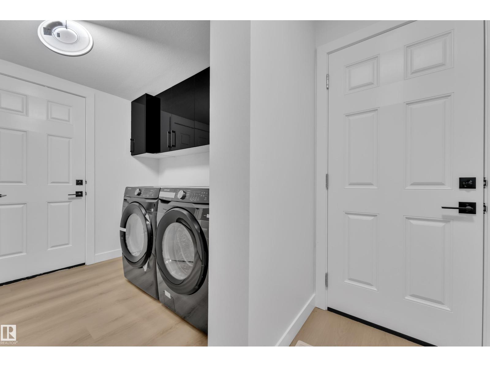 11615 24 AV NW - 19
