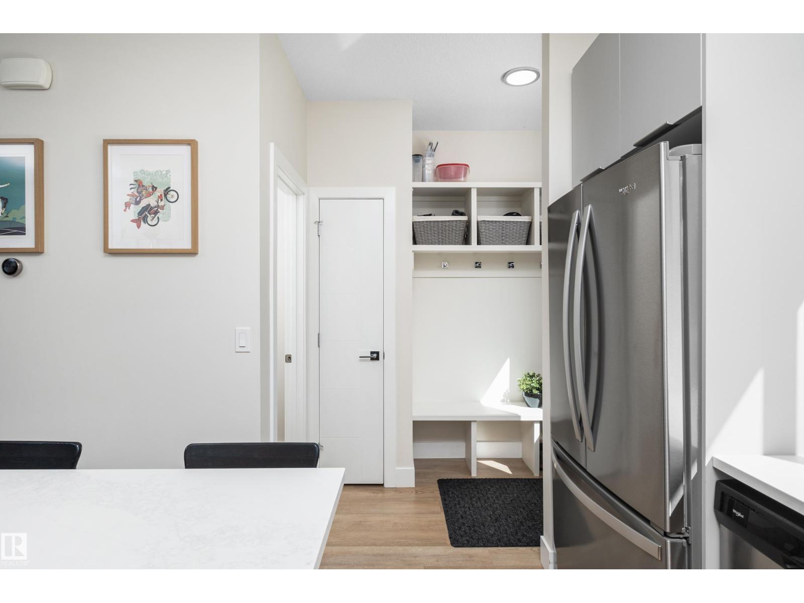 11013 75 ST NW - 18