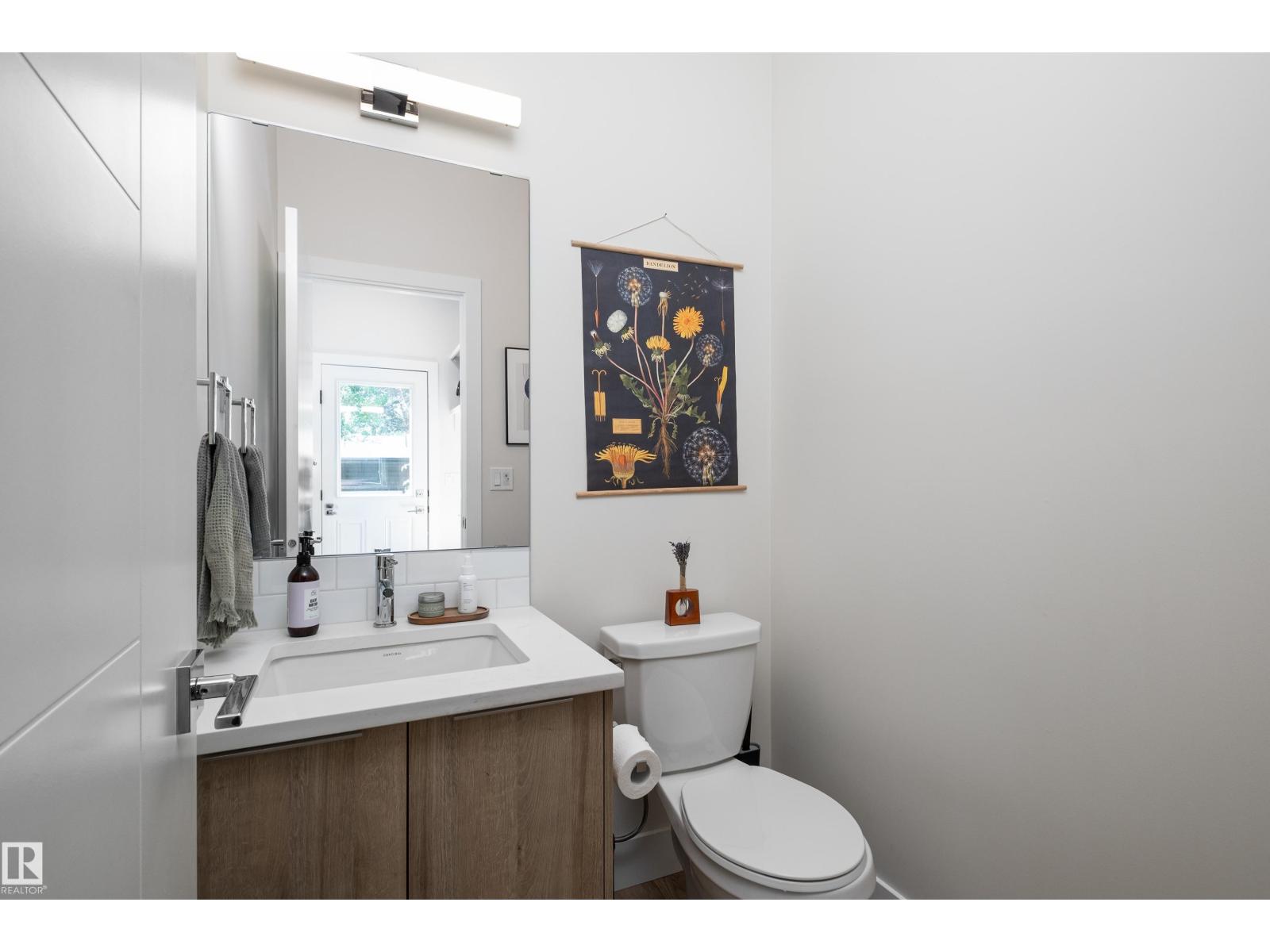 11013 75 ST NW - 20