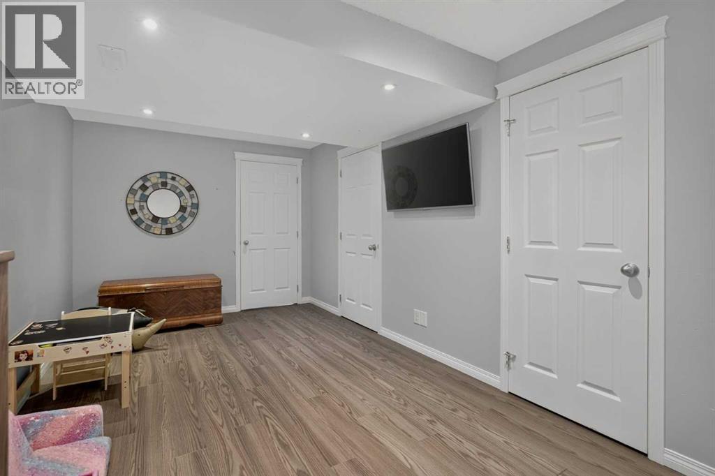 325 CIMARRON VISTA Way — photo 25