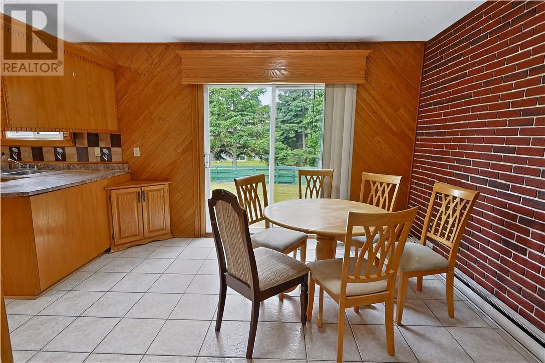29 CAROLINE Court - Image 10