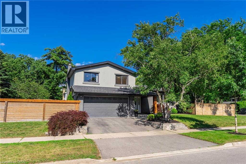 134 FAIRWOOD Place W - 2