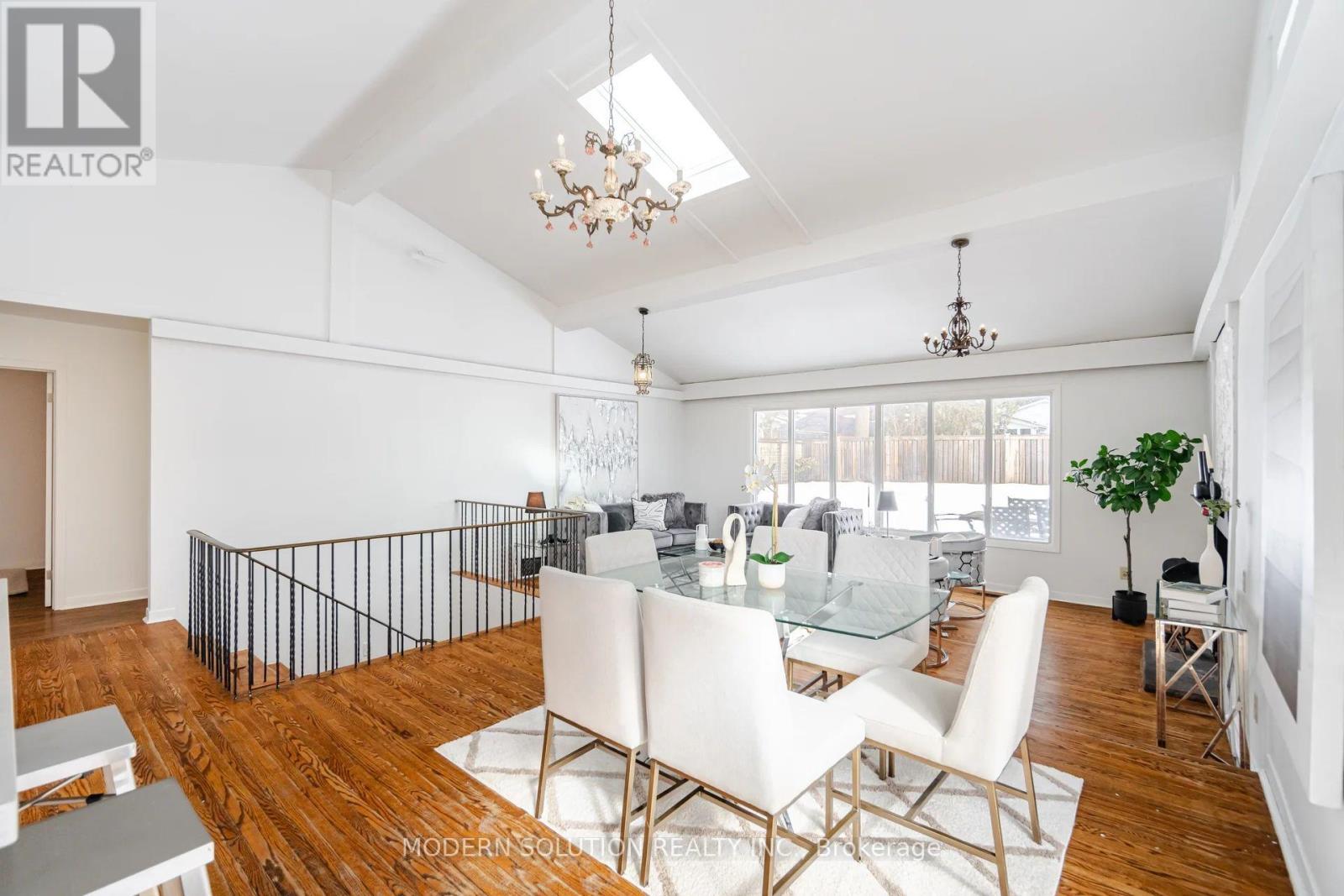 2557 MINDEMOYA ROAD - 5