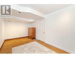 2557 Mindemoya Road, Mississauga, ON L5C2R1 Photo 24