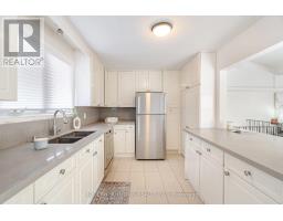 2557 Mindemoya Road, Mississauga, ON L5C2R1 Photo 10