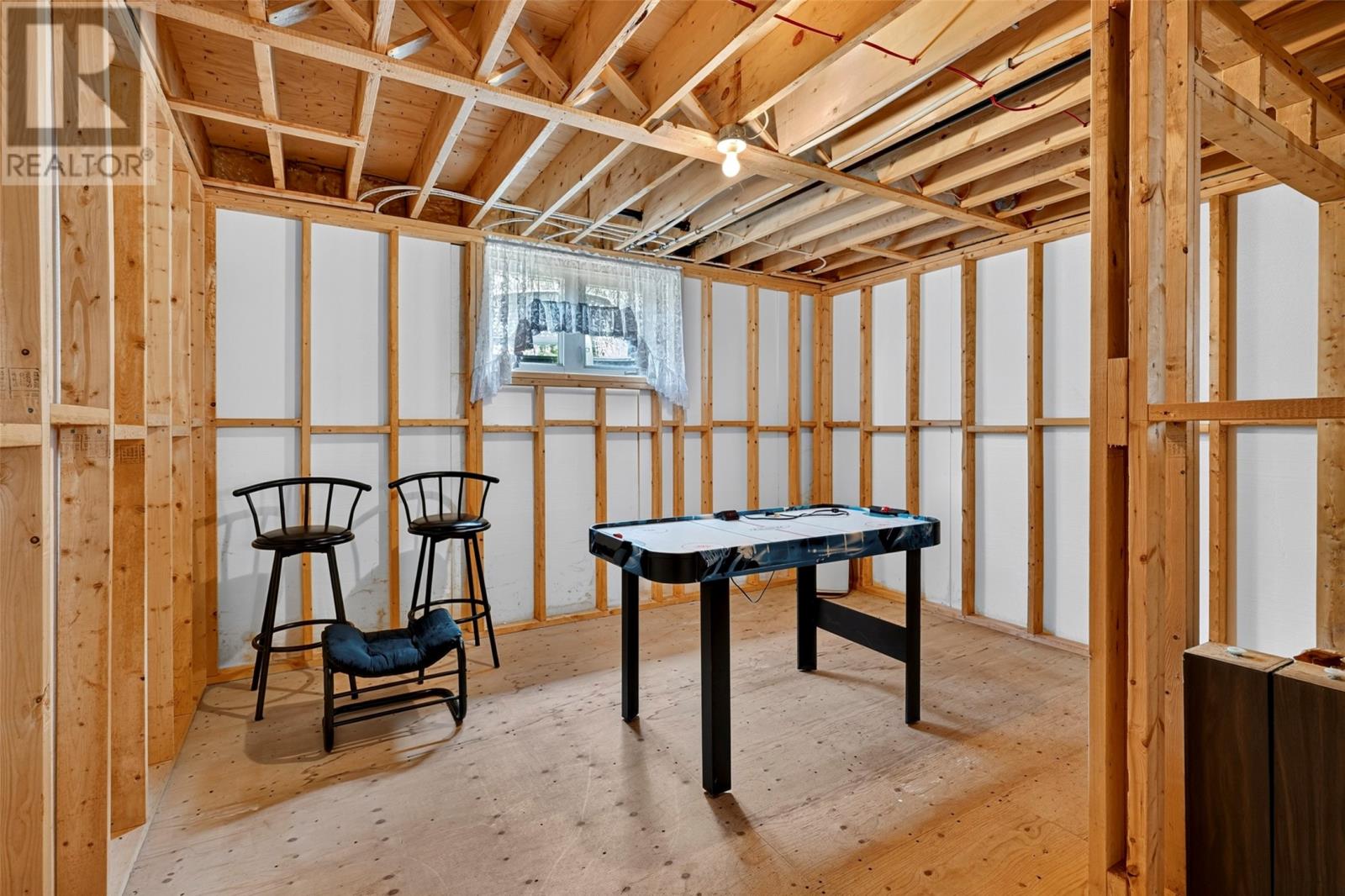 7 Sparkes Place - 33