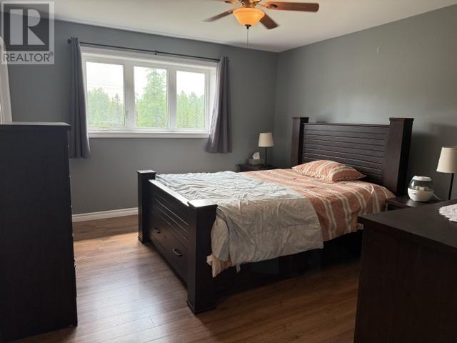 27 Morris Crescent - 10