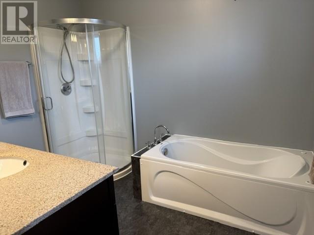 27 Morris Crescent - 13