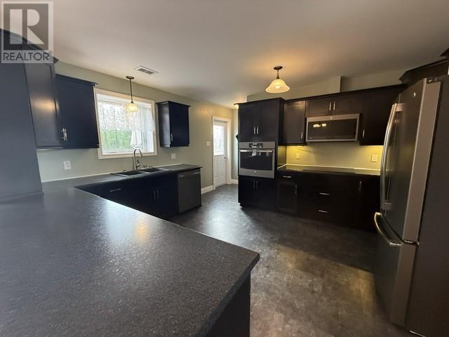 27 Morris Crescent - 21