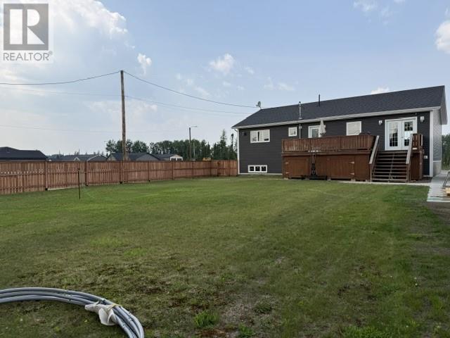 27 Morris Crescent - 36