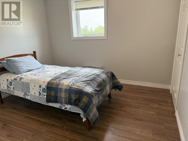 27 Morris Crescent - 8