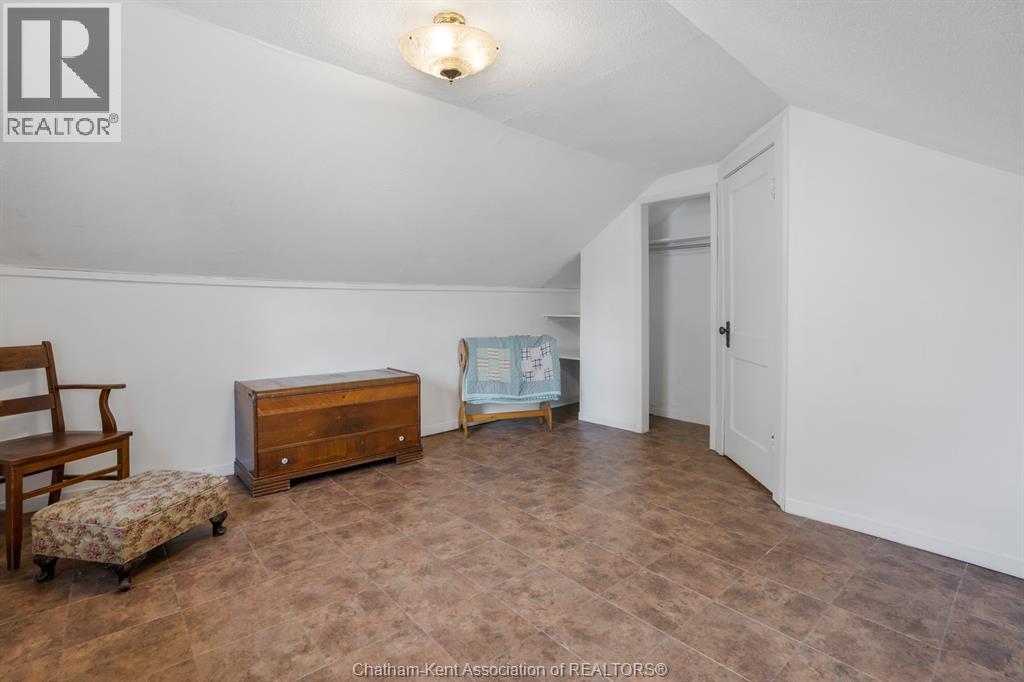 43 OXLEY DRIVE - 23