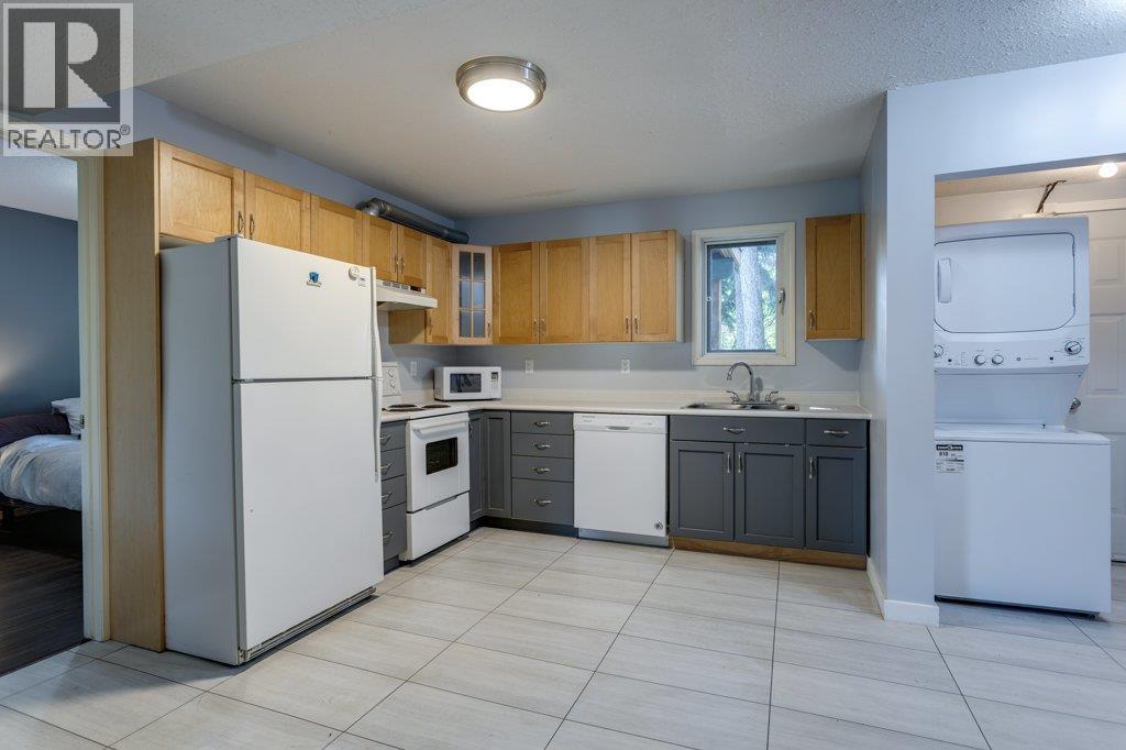  3542 Ashley Court, West Kelowna