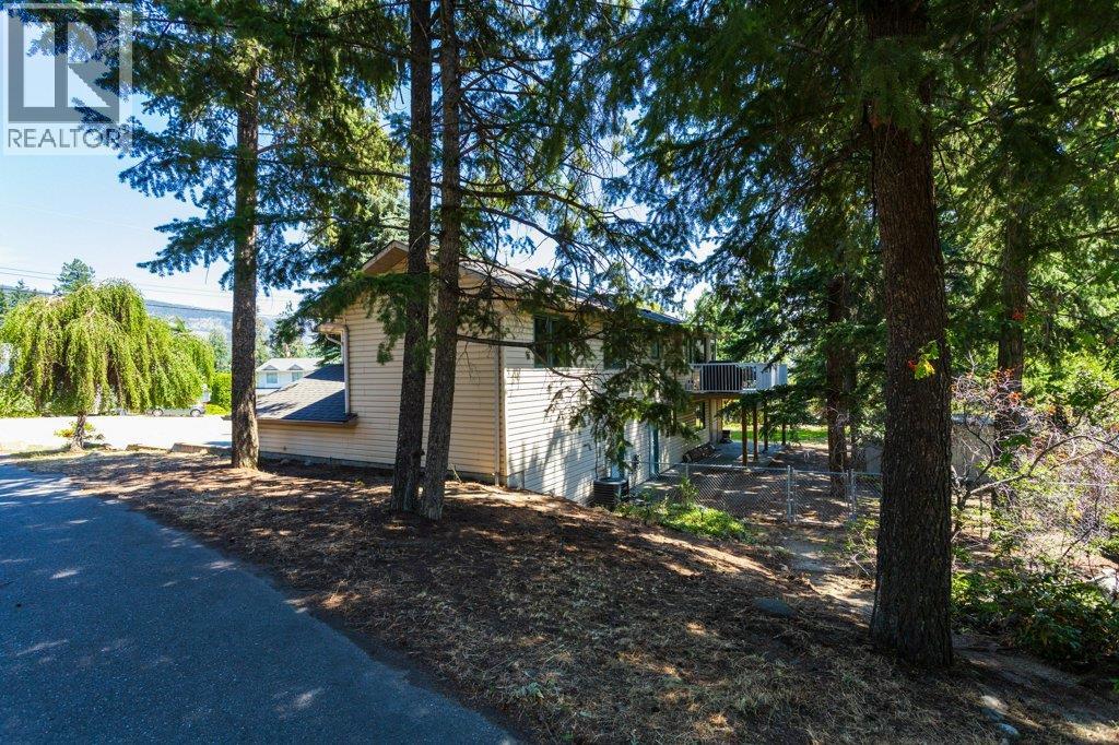  3542 Ashley Court, West Kelowna