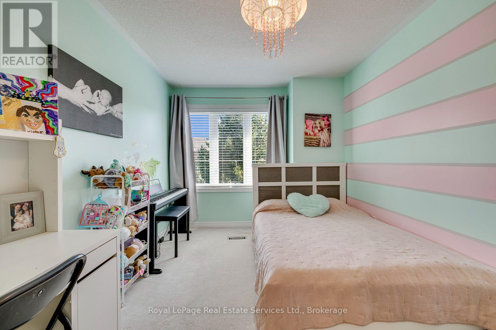23 DIAMOND LEAF LANE - 20